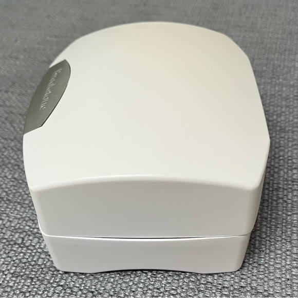 Brookstone Dual Wattage Converter Kit 50W/1800W Travel Voltage Adapter Plugs - Picture 6 of 11